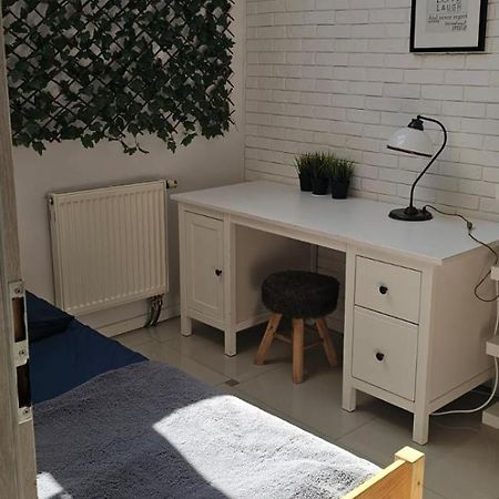 Przytulny Loft 5 Min Od Centrum Gdanska Luaran gambar